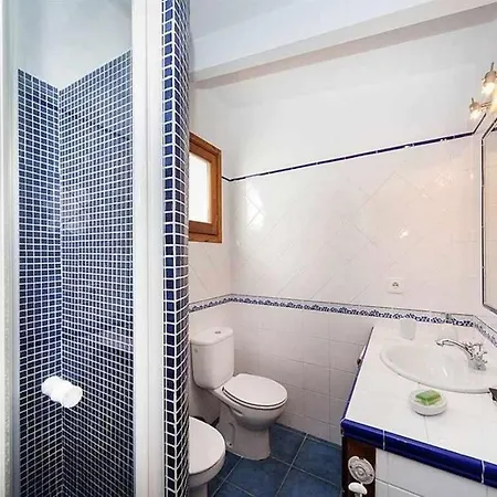 Rocio Fabulosa Casa En Primera Linea De Mar Villa Binibeca