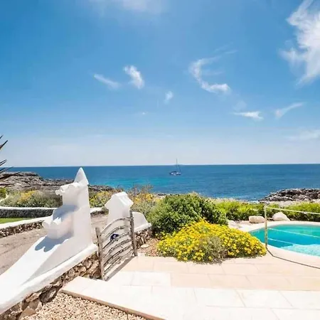 Rocio Fabulosa Casa En Primera Linea De Mar Villa Binibeca