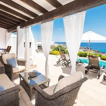 Rocio Fabulosa Casa En Primera Linea De Mar Villa